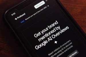 Graph comparing organic and paid click performance for brands cited versus not cited in AI Overviews